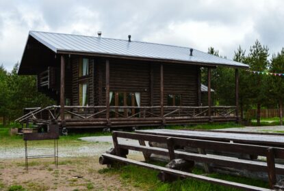 lodge suède forêt