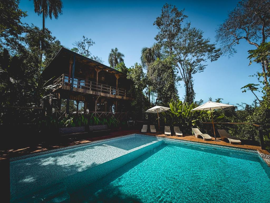 Glamping-Selva-Iguazu-Lodge-1